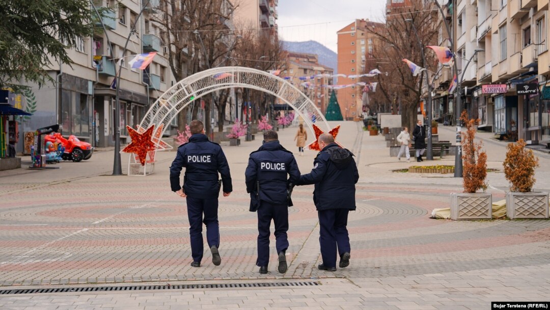 Pripadnici kosovske policije u Severnoj Mitrovici, januar 2024.