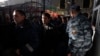 «Не должно противоречить нормам ЕАЭС». Реакция Бишкека на законы Москвы в сфере миграции