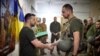 Зеленский согуш курчуган аймакка барды, АКШ менен Орусия сүйлөштү