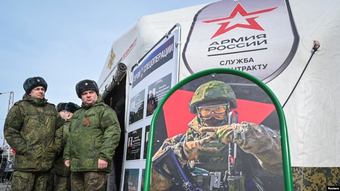 Російські офіцери ставляться до мобілізованих з окупації, як до ресурсу, який не шкода буде витратити, кажуть місцеві