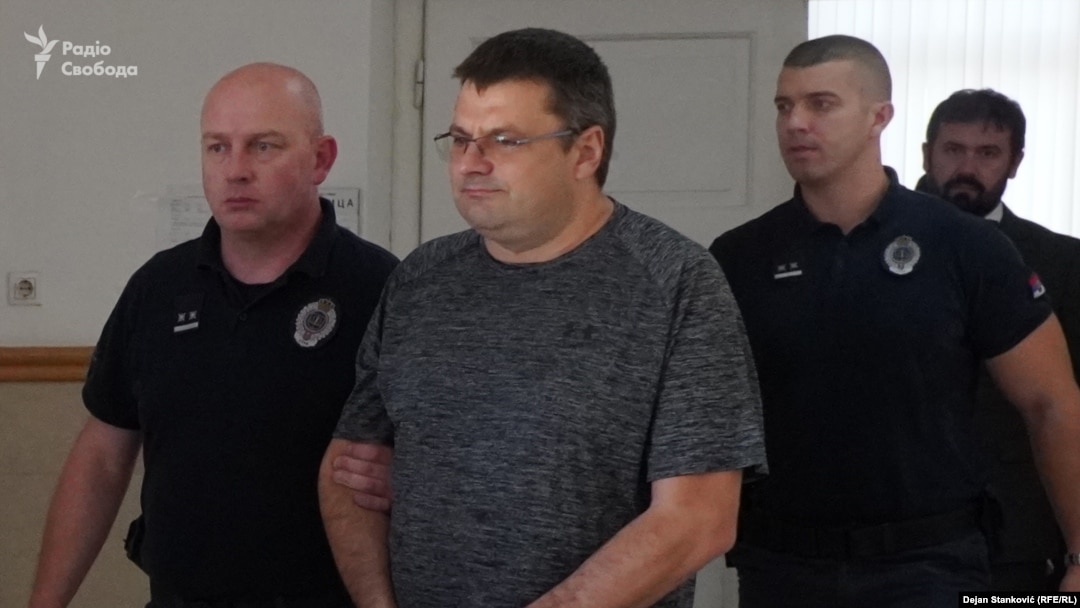 
 ДБР, серед іншого, підозрює колишнього посадовця у шахрайському заволодінні понад 3,2 млн грн під час перебування на посаді керівника держпідприємства протягом 2019-2021 років. 