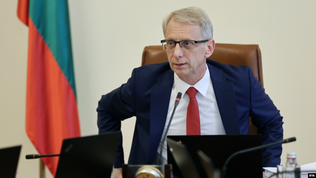 Премиерът Николай Денков в началото на заседанието на правителството в четвъртък
