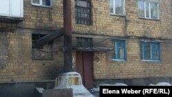 Шахандағы үйлердің біріндегі пеш. Қарағанды облысы, 10 қаңтар 2017 жыл.