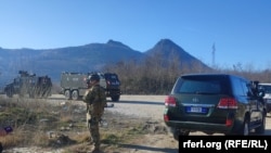 Snage Kfora na severu Kosova (zabeleženo 1. marta 2023.).