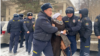 Кемпир-Абад иши боюнча абакта отургандарды бошотуу талабы менен чыккандарды кармоо учуру. 10-январь, 2022-жыл. Бишкек.