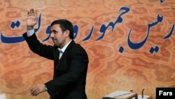 محمود احمدی‌نژاد