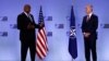 Američki ministar odbrane Lloyd Austin (lijevo) i generalni sekretar NATO-a Jens Stoltenberg, Brisel, 13. oktobar 2022.