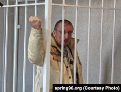 Алесь Пушкін у залі суду