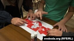 На занятках у беларускай школе ў Варшаве. Архіўнае фота
