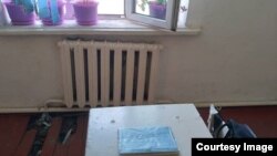 Ноокаттагы Алымкул Үсөнбаев атындагы Арал орто мектеби.