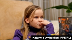 Маргарита була викрадена колаборанткою і покинута на блокпосту окупаційної влади, її незаконно вивезли до окупованого Криму. Дитину повернули українські благодійники
