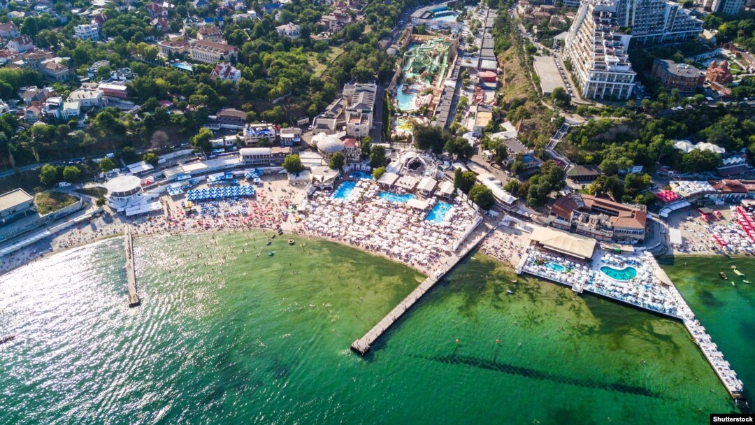 Національне антикорупційне бюро та Спеціалізована антикорупційна прокуратура заявили 5 грудня, що «викрили нову злочинну організацію в Одесі»