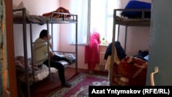 16-17-сентябрдагы кыргыз-тажик чек арасындагы куралдуу кагылышта эвакуация болгон жарандар. 