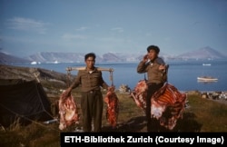 Люди в Гренландии, 1950-е