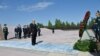 Касым-Жомарт Токаев в Музейно-мемориальном комплексе жертв политических репрессий и тоталитаризма «АЛЖИР». Акмолинская область, 31 мая 2025 года