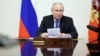 За даними співрозмовників агентства, Кремль пропонував заморозити військові дії на нинішніх лініях зіткнення, не бажаючи поступатися жодною українською територією, яку окупувала Росія
