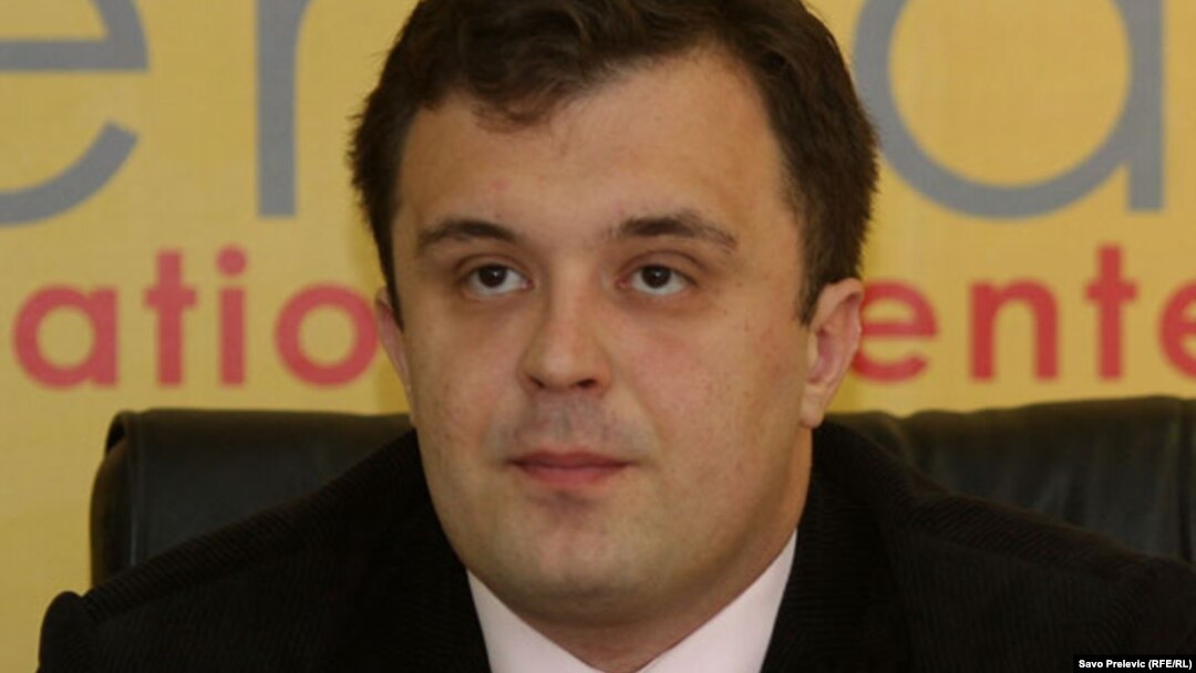 Zlatko Vujović