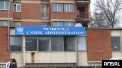 Sedište UNMIK-a u Mitrovici, Photo: Ricki Green