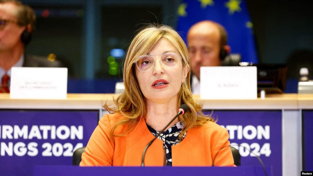 Екатерина Захариева по време на изслушването ѝ в Европейския парламент, 5 ноември 2024 г.