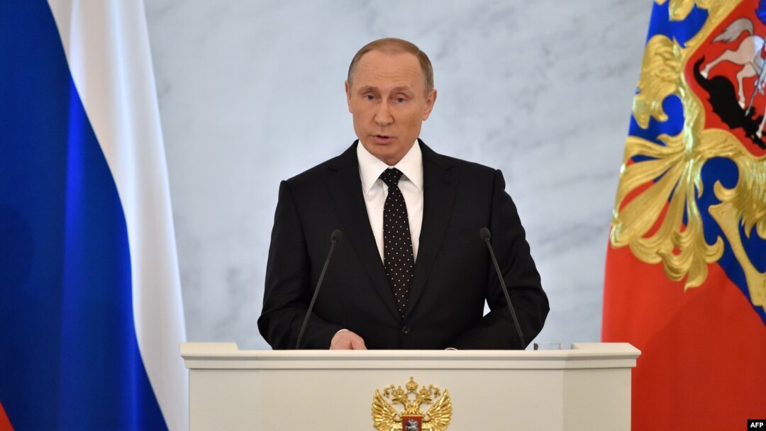 Vladimir Putin za govornicom u Kremlju, 3. prosinac, 2015.