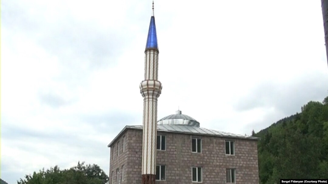 მეჩეთი მინარეთის მოხსნამდე, სოფელი ჭელა