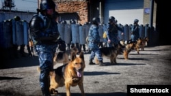 У районі проведення навчань можуть бути перекриті проїжджа частина та пішохідні зони