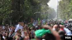 رویدادهای ۱۳۸۸ و اعتراضات به انتخابات ریاست جمهوری آن سال، یکی از مباحث عمده در جریان بررسی صلاحیت کابینه حسن روحانی بود