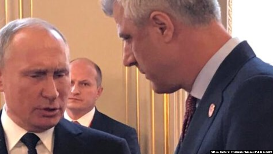 Predsednik Ruske Federacije Vladimir Putin s predsednikom Kosova Hašimom Tačijem u Parizu