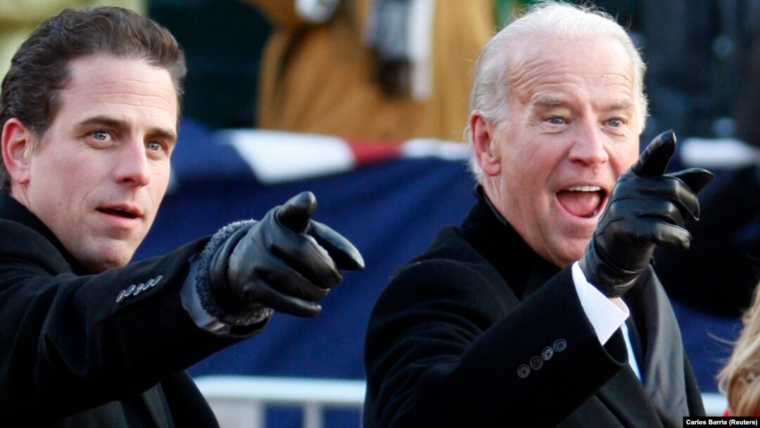 Joe Biden și fiul său Hunter la învestitura lui Barack Obama, Washington, 20 ianuarie 2009. Republicanii vor o anchetă asupra afacerilor lui Hunter Biden în Ucraina.