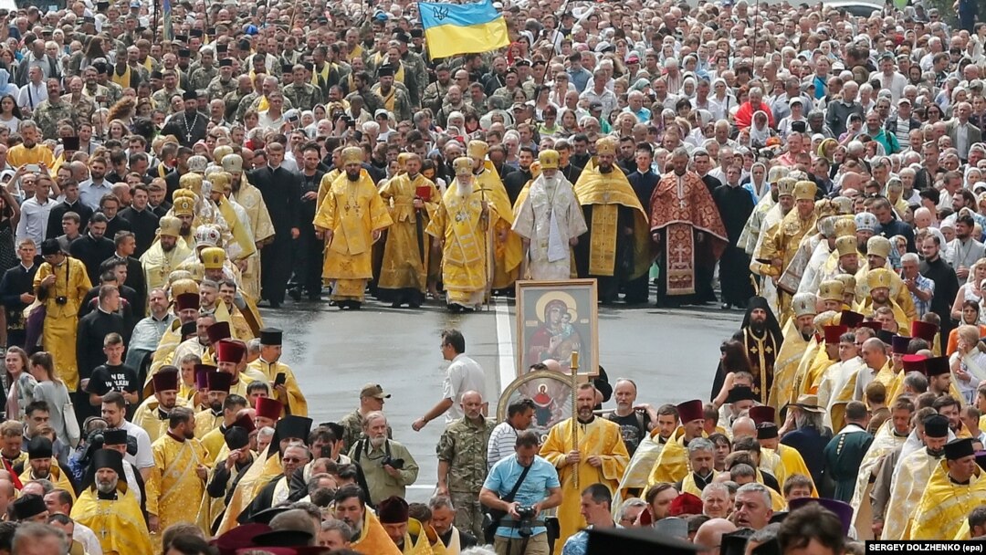 Хресна хода Української православної церкви Київського патріархату з нагоди відзначення Хрещення України-Руси. Київ, 28 липня 2017 року