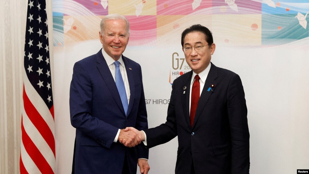 Susret američkog predsednika Džoa Bajdena i japanskog premijera Fumia Kišide u Hirošimi, 18. maj 2023. 