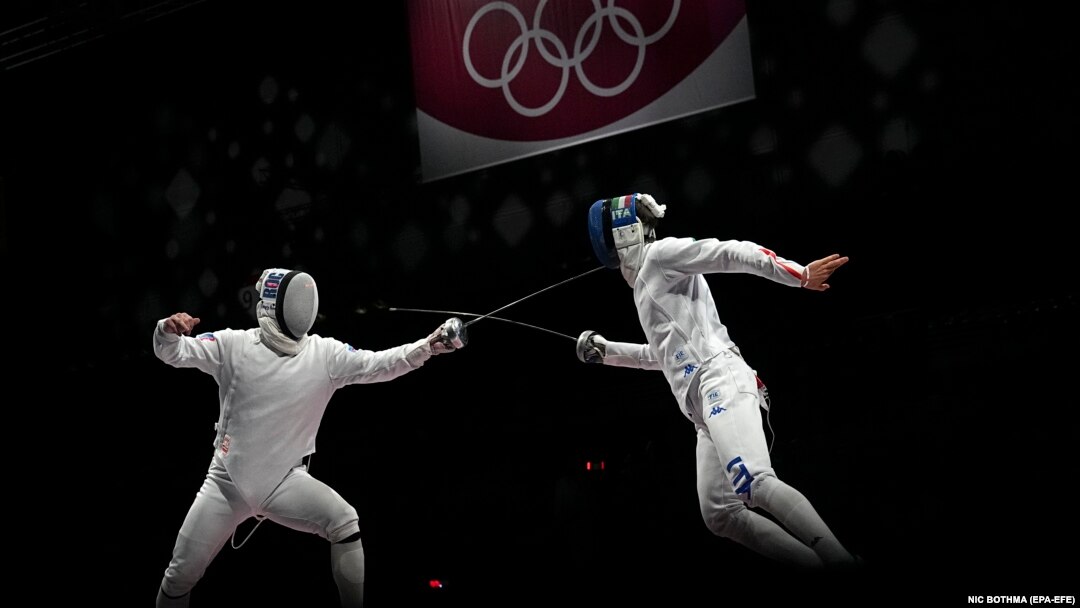 Russia's fencers last year rejected the format set out by the International Olympic Committee to come back to international competition, raising the possibility they would boycott Olympic qualifying events. (file photo)