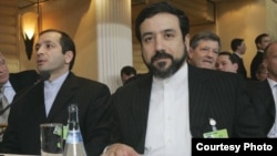 عباس عراقچی، از معاونان وزارت امور خارجه جمهوری اسلامی، روزسه شنبه در قاهره با حسین ضرار معاون وزارت امور خارجه مصر دیدار و گفت وگو کرد