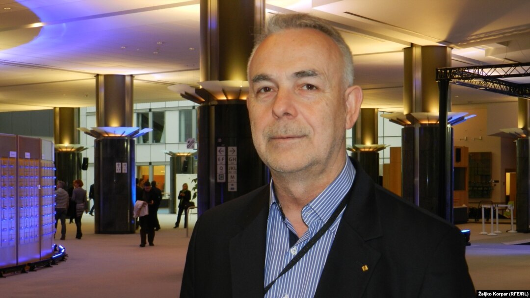Rezolucija se zadržava samo na nekim načelima na kojima bi trebala biti građena svaka multinacionalna država: Jozo Radoš