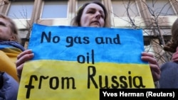 Протест біля посольства Німеччини в Бельгії, березень 2022 року