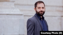  Radu Burnete