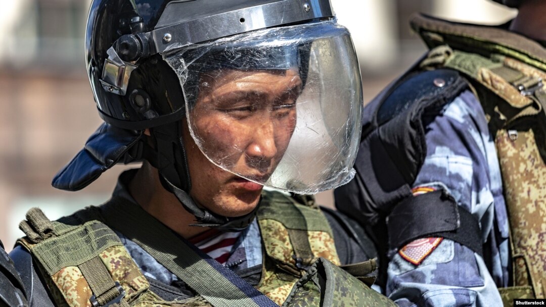 Поліція в Москві під час розгону масової акції протесту 27 липня 2019 року