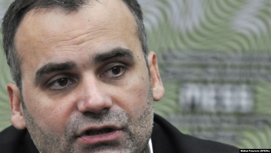 Dino Mustafić