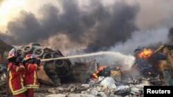 Пожежники на місці вибухів у Бейруті, Ліван, 4 серпня 2020 року