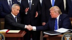Лю Хэн жана Дональд Трамп. Вашингтон, 15-январь, 2020-жыл.