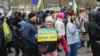 Акція протесту проти вторгнення Росії до України в захопленому російськими військовими місті Мелітополі, 7 березня 2022 року