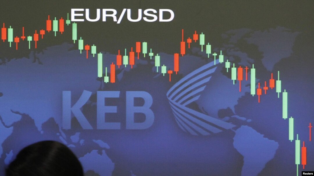 An ongoing debt crisis has put the eurozone and its currency under massive pressure. 