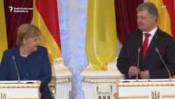 Poroshenko Mocks Russian Sanctions