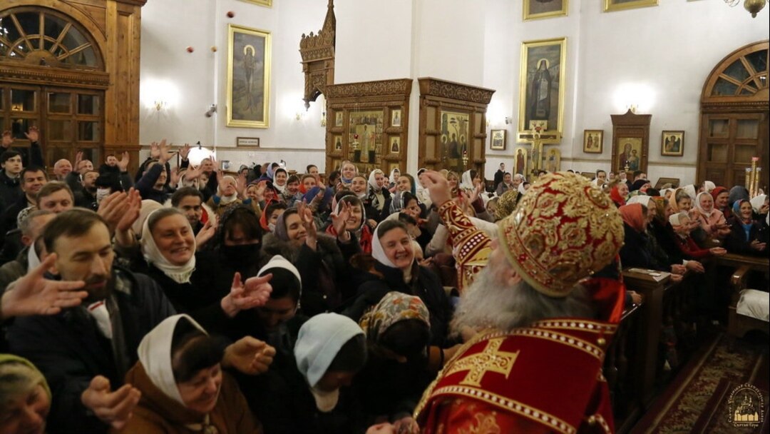 Відзначення Великодня у Святогірській лаврі, яка нині перебуває в користуванні УПЦ (Московського патріархату), 19 квітня 2020 року
