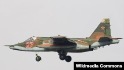 Су-25