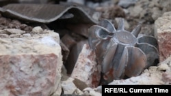 У лютому на Донбасі загинули троє військових, підірвавшись на невідомому вибуховому пристрої. Це сталося під час переміщення на позиції