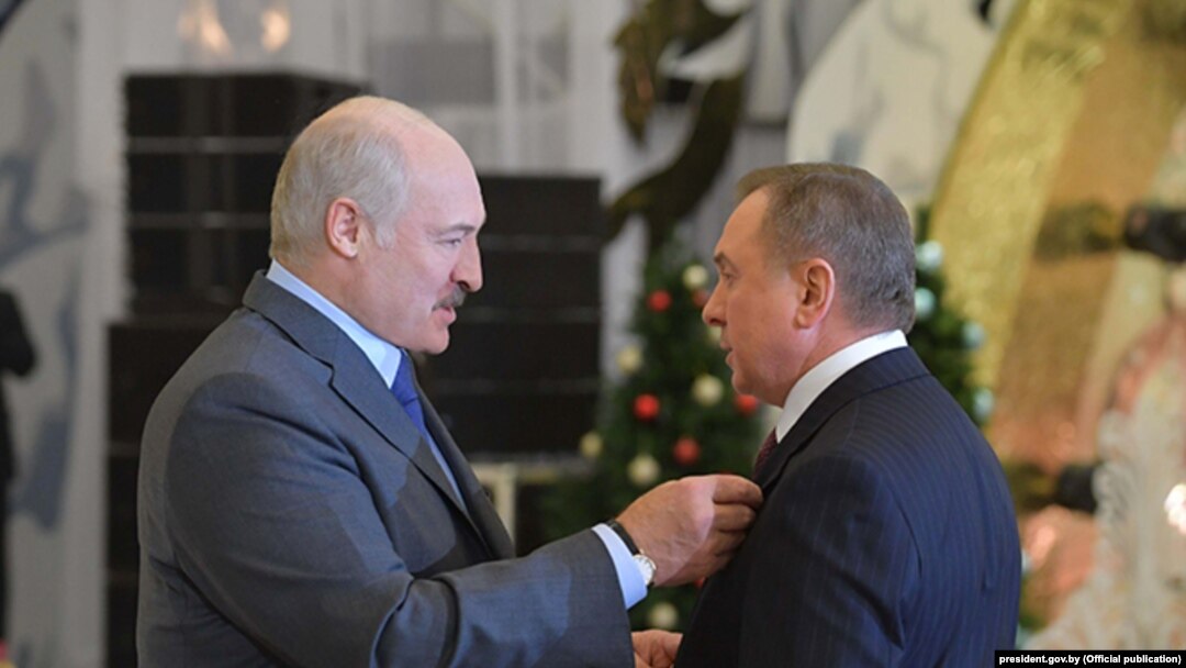 Президент Білорусі Олександр Лукашенко та міністр закордонних справ Білорусі Володимир Макей, січень 2018 року