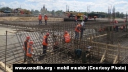 Нижний Новгородда стадион қураётган ўзбек муҳожирлари