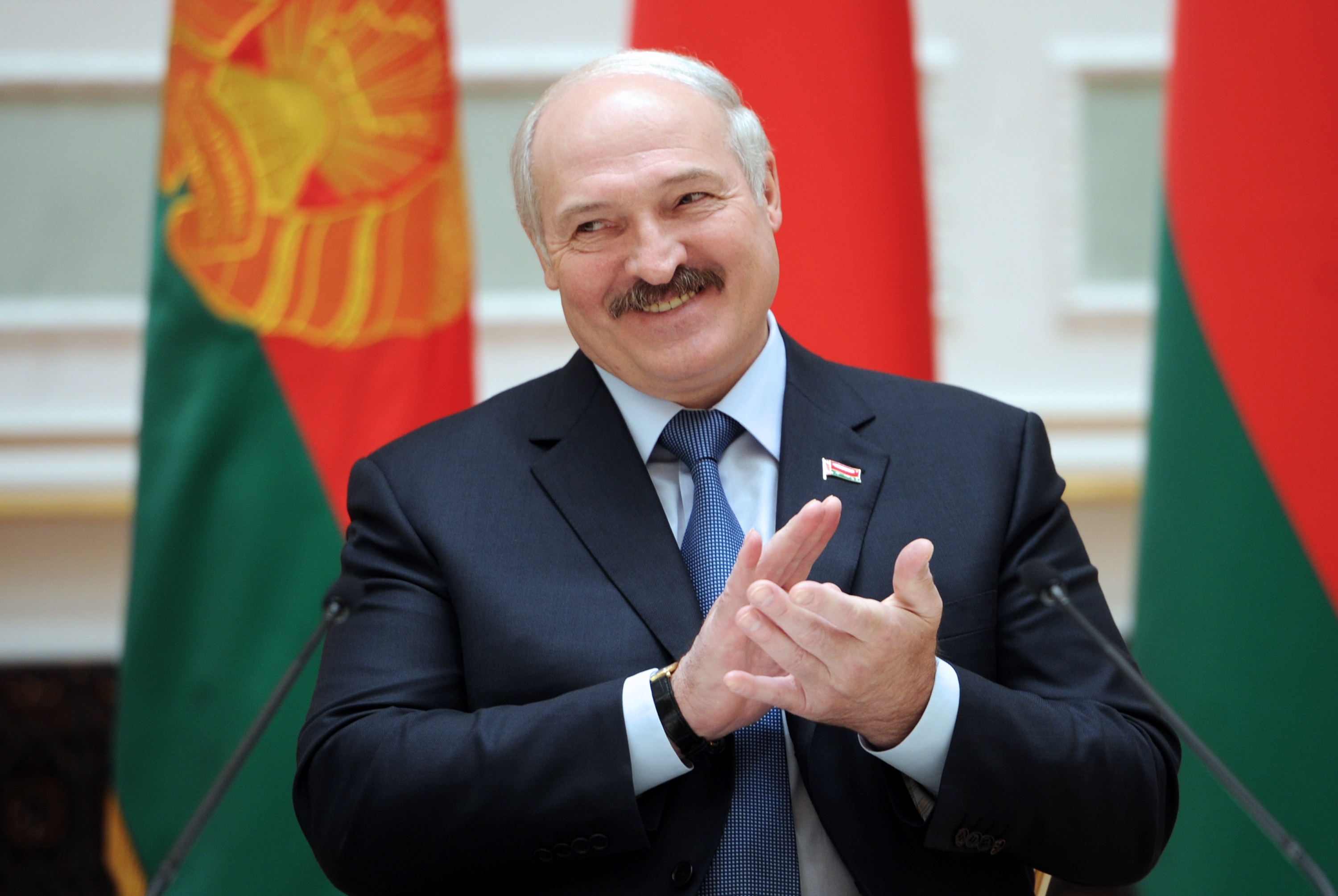 Колькі прэзыдэнтаў, ня лічачы выканаўцаў абавязкаў, было ў краінах-суседках Беларусі за час кіраваньня Аляксандра Лукашэнкі?