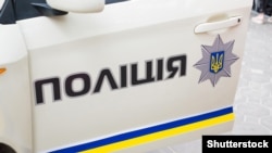 У поліції закликали водіїв бути обережними і за можливості утримуватися від поїздки за згаданим маршрутом